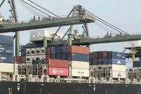 Giá cước vận tải hạ nhiệt 