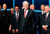 Warren Buffett: Thương mại không nên trở thành vũ khí