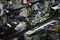 Các nhà sản xuất ô tô Nhật Bản chịu thiệt hại đáng kể do ảnh hưởng của thuế quan 