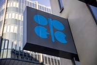 OPEC+ tiếp tục tăng sản lượng trong tháng 9