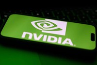 Thoả thuận chip của Tổng thống Trump với Nvidia và AMD gây chú ý