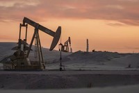 IEA: Thị trường dầu mỏ toàn cầu bước vào giai đoạn dư cung