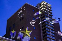 EU đẩy nhanh kế hoạch phát hành đồng euro kỹ thuật số