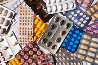 Tác động khác biệt đến châu Á và châu Âu về thuế quan 100% đối với dược phẩm của Tổng thống Trump