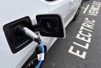 Doanh số bán xe điện toàn cầu đạt kỷ lục vào tháng 9