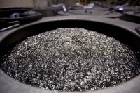 Phương Tây tăng tốc xây dựng ngành công nghiệp nam châm đất hiếm