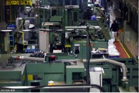 Hoạt động sản xuất toàn cầu cải thiện nhờ nhu cầu ngày càng tăng