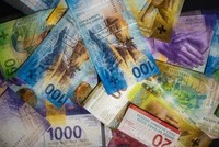 Các đồng tiền trú ẩn an toàn cũng trở nên rủi ro