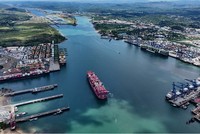 Xung đột Trung Đông đẩy phí đi qua Kênh đào Panama lên mức kỷ lục