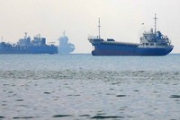 Xuất khẩu dầu qua eo biển Hormuz phục hồi, nhưng nguồn cung nhiên liệu vẫn bị hạn chế