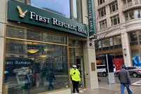 11 ngân hàng lớn nhất Mỹ gửi 30 tỷ USD để giải cứu First Republic Bank, tránh vụ sụp đổ tiếp theo
