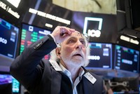 Chứng khoán Mỹ kém hấp dẫn nhất kể từ tháng 10/2007