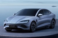 BYD giảm giá khởi điểm cho Seal EV nhằm mở rộng vị trí dẫn đầu thị trường xe điện Trung Quốc