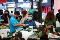 Lạm phát ở Anh tăng vọt trở lại trong tháng 5