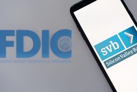 SVB Financial kiện FDIC để đòi lại tiền