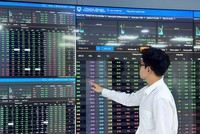 Thông tư 08 “giải nhiệt” áp lực vốn ngân hàng: Dòng tiền chứng khoán có được tiếp sức?