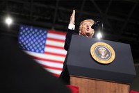 Ông Trump lại cáo buộc Google thao túng cử tri ủng hộ bà Clinton