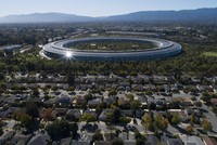 Trụ sở “tàu vũ trụ” của Apple tại Cupertino, California.