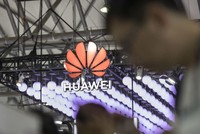 Mỹ sắp ban hành luật cấm loại Huawei khỏi danh sách đen của Bộ Thương mại Mỹ
