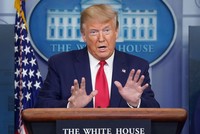 Tổng thống Mỹ Donald Trump tại cuộc họp hôm thứ Hai (6/4) ở Nhà Trắng. 