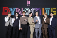 Công ty quản lý nhóm nhạc BTS chuẩn bị IPO vào tháng 10