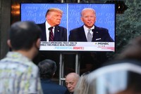 Joe Biden là người chiến thắng trong "cuộc tranh luận khủng khiếp" đầu tiên