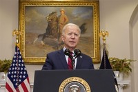 Tổng thống Mỹ Joe Biden họp báo tại Nhà Trắng ngày 27/2. Ảnh: AP.