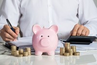 Thủ tục sử dụng sổ tiết kiệm vay tại ngân hàng khác