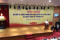 Ông Nguyễn Văn Du, Phó Chánh Thanh tra giám sát ngân hàng, Cơ quan Thanh tra giám sát NHNN trình bày Báo cáo tại Hội nghị