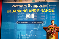 Phó Thống đốc Ngân hàng Nhà nước Việt Nam Nguyễn Kim Anh phát biểu khai mạc Diễn đàn