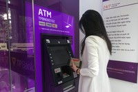 TPBank khuyến cáo khách hàng nên che tay khi nhập mã PIN tại ATM