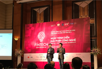 Đại diện đến từ Việt Nam, Trusting Social trình bày tại sự kiện