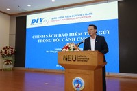 Phó tổng giám đốc BHTGVN Vũ Văn Long trình bày tại Tọa đàm Hoạt động ngân hàng số trong bối cảnh CMCN 4.0