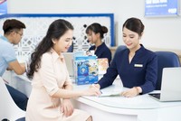 Nhiều ngân hàng giảm lãi suất huy động sau cuộc họp với Ngân hàng Nhà nước