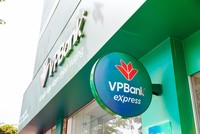 Lãi hơn 15.300 tỷ đồng, VPBank (VPB) đạt trên 50% kế hoạch năm 