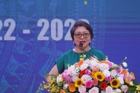 Bà Trịnh Như Quỳnh, Giám đốc Đối ngoại, Marketing và Thương hiệu, Ngân hàng Standard Chartered Việt Nam phát biểu tại Lễ khởi động dự án "Tự tin lập nghiệp".