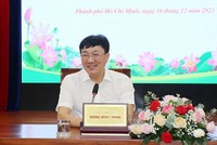 Tổng giám đốc NHCSXH Dương Quyết Thắng làm việc với tập thể cán bộ, người lao động chi nhánh NHCSXH TP Hồ Chí Minh vào chiều ngày 16/12