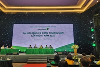 ĐHCĐ 2024 Vietcombank (VCB): Lâu dài, bán lẻ vẫn là chiến lược quan trọng, tiếp tục triển khai kế hoạch tăng vốn khoảng 27.700 tỷ đồng