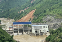 Nhà máy thủy điện Đông Nam Á - Nậm Lúc trước cơn bão số 3. (Ảnh do cán bộ Nhà máy cung cấp)