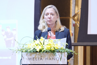 Bà Mariam J. Sherman, Giám đốc Ngân hàng Thế giới (WB) tại Việt Nam, Campuchia và Lào phát biểu tại sự kiện.