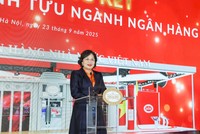 Thống đốc NHNN Nguyễn Thị Hồng phát biểu tại sự kiện.