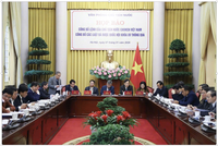 Phó Thống đốc Ngân hàng Nhà nước Đoàn Thái Sơn phát biểu tại Họp báo.