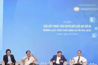 Các diễn giả thảo luận tại Hội thảo “Thúc đẩy thanh toán xuyên biên giới qua mã QR: Động lực mới cho bán lẻ và du lịch” 