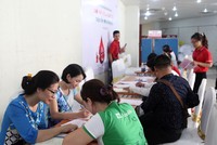 “Giọt máu hồng vì cộng đồng - Trọn tấm lòng Manulife”