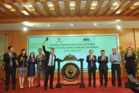 Cổ phiếu MIG tăng trần lên 14.000 đồng trong ngày chào sàn UPCoM