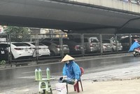 Trong ngày 4/11, Bộ Công thương có văn bản yêu cầu xử nghiêm hành vi buôn bán xăng dầu qua thùng, can, chai...