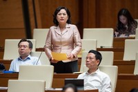 Thống đốc Ngân hàng Nhà nước Nguyễn Thị Hồng phát biểu giải trình trước Quốc hội sáng 1/6.