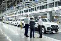 Phó Thủ tướng chỉ đạo xây dựng dự thảo nghị định giảm 50% phí trước bạ đối với ô tô sản xuất, lắp ráp trong nước từ 1/7/2023