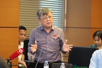 Đại biểu Quốc hội Trương Trọng Nghĩa phát biểu tại tổ sáng 9/6 về dự thảo Luật Đất đai (sửa đổi) - Ảnh: M.Minh