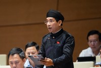 Đại biểu Quốc hội Nguyễn Văn Cảnh (đoàn Bình Định) đề nghị có chính sách phát triển nhà ở di động.